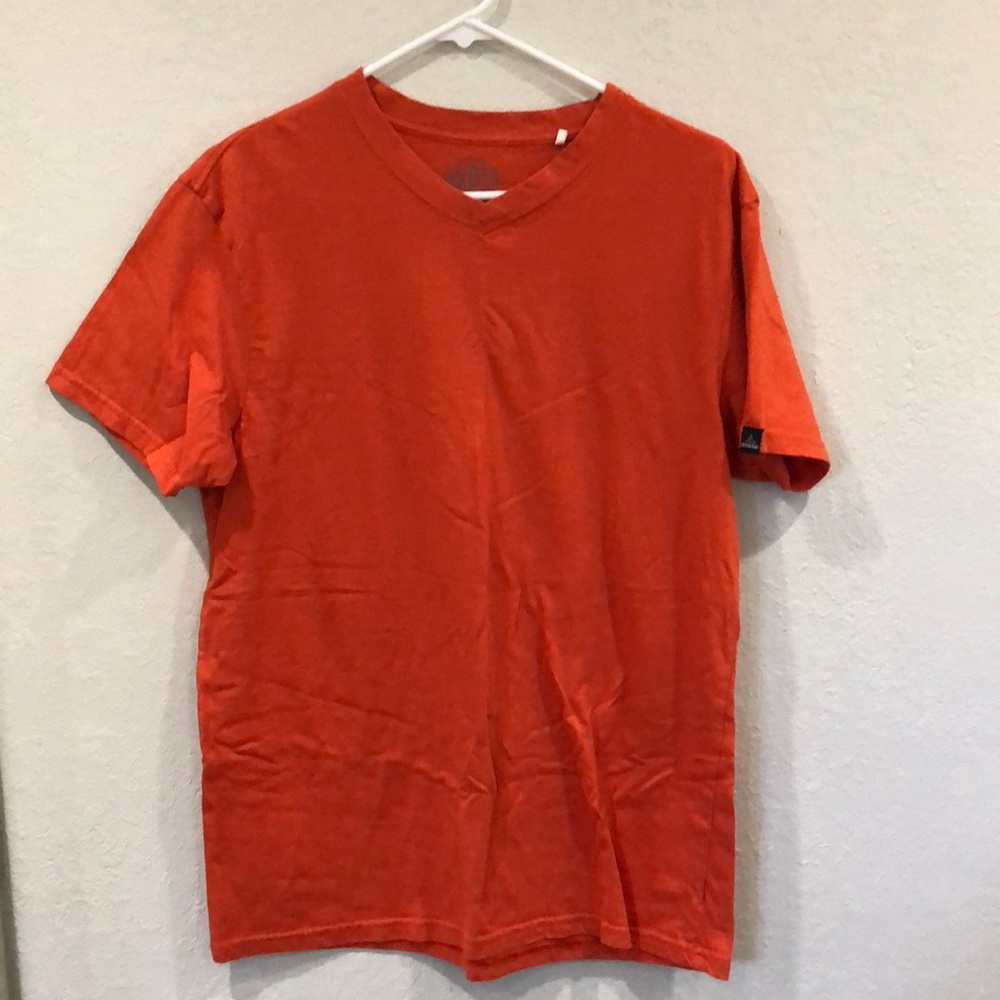 Men’s Burnt Orange Prana TShirt Medium